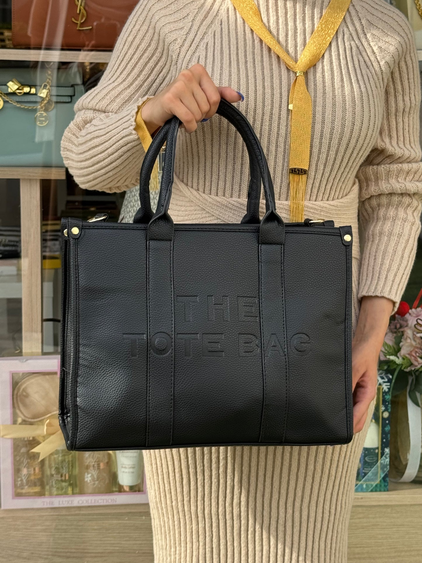 The tote bag