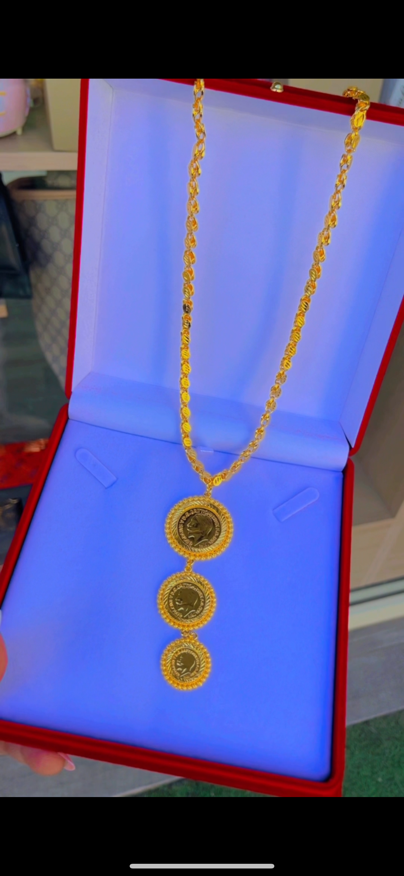 حلبي رفيع مع 3 ليرات