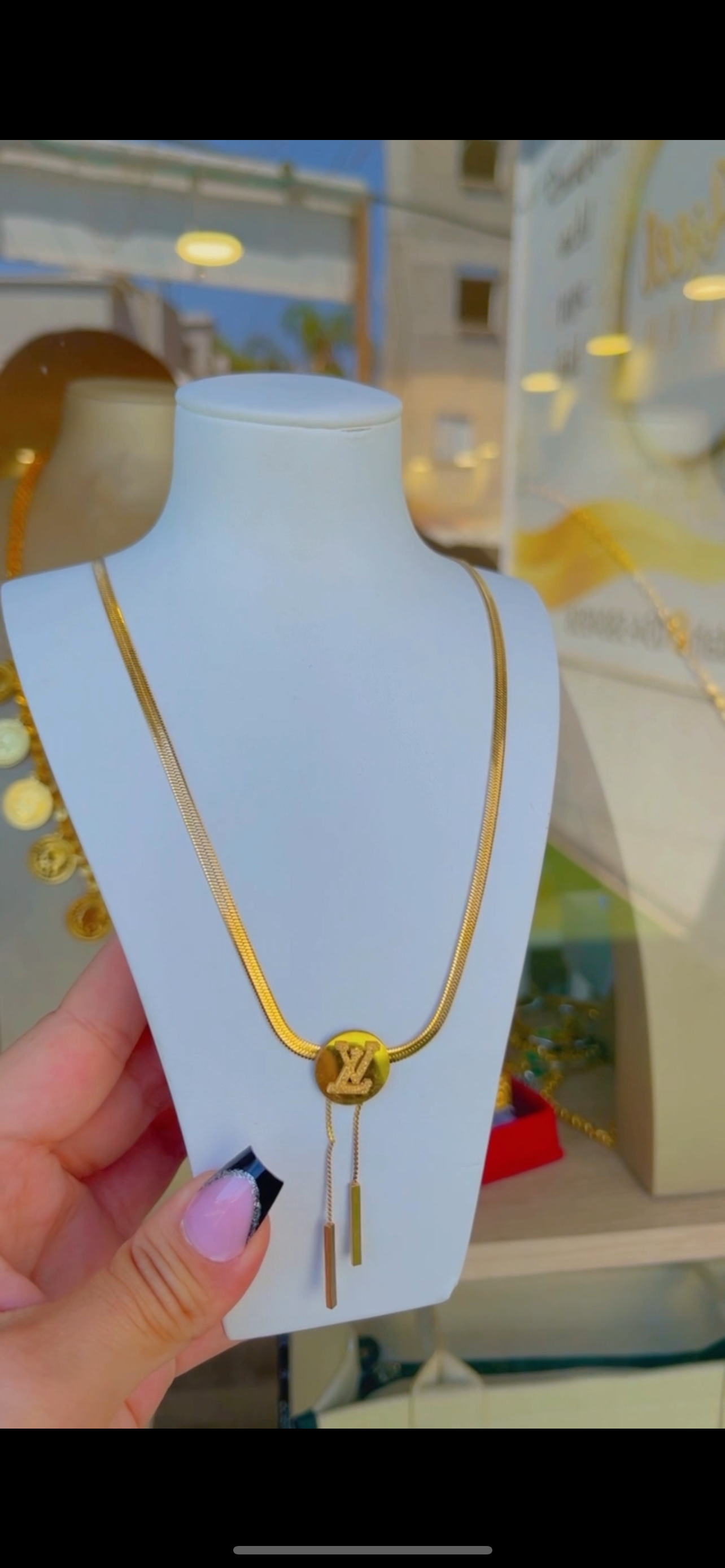 ماركة LV سنسال جلد الحيه
