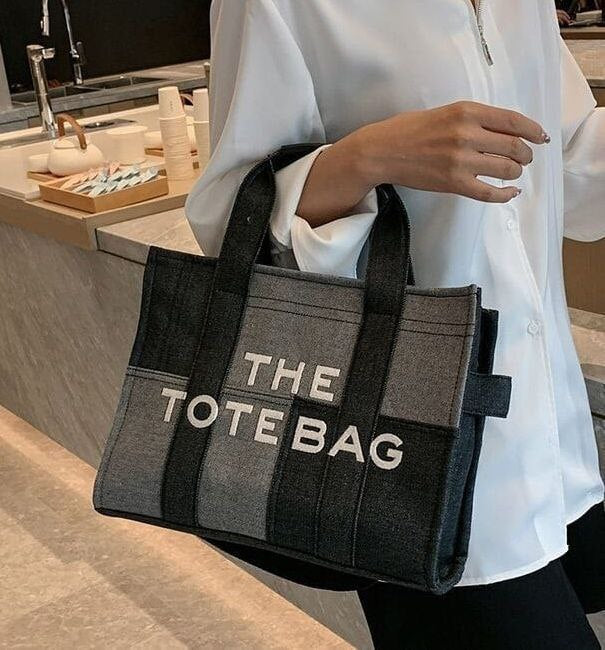 The tote bag