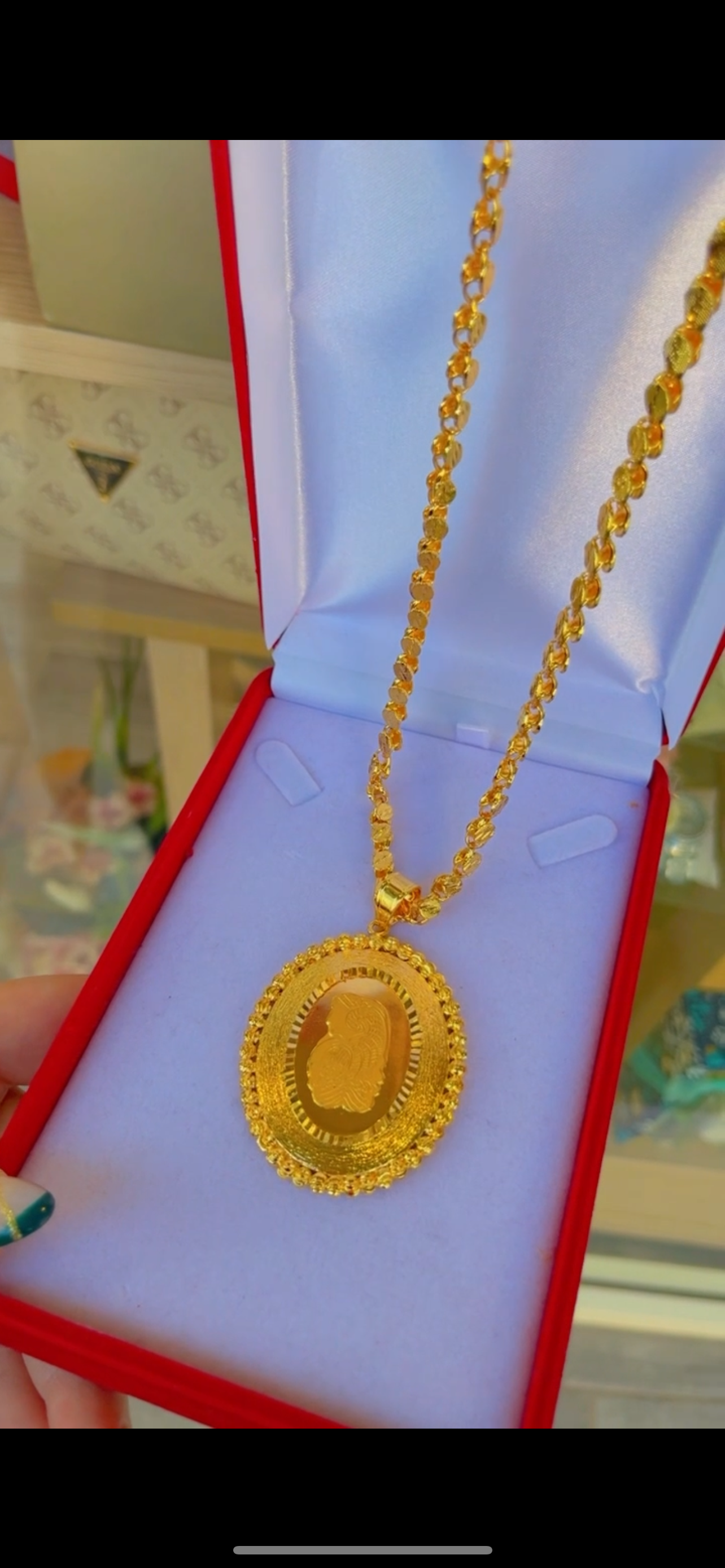 سنسال حلبي رفيع اونصا مع طابات ع الجوانب