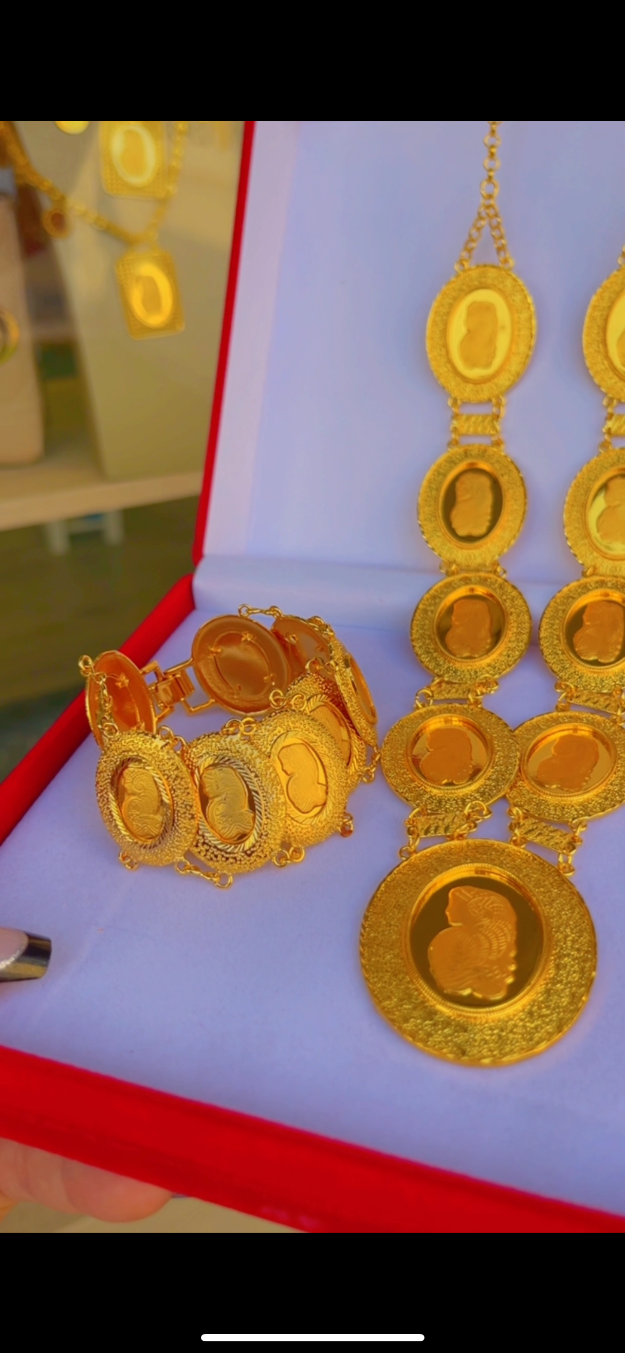 طقم اونصا فخم رشة سكر