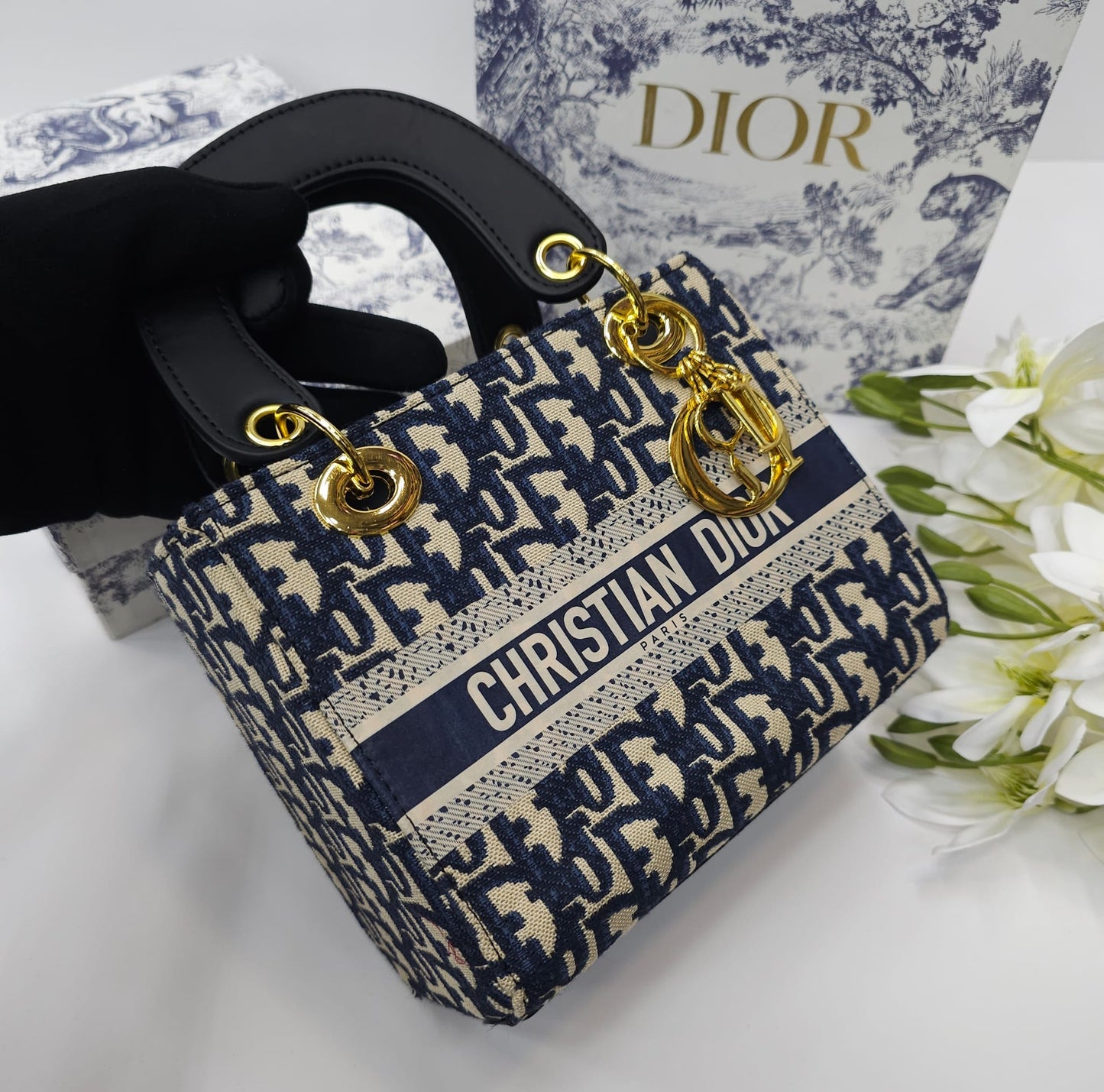 شنطه ديور صغيره