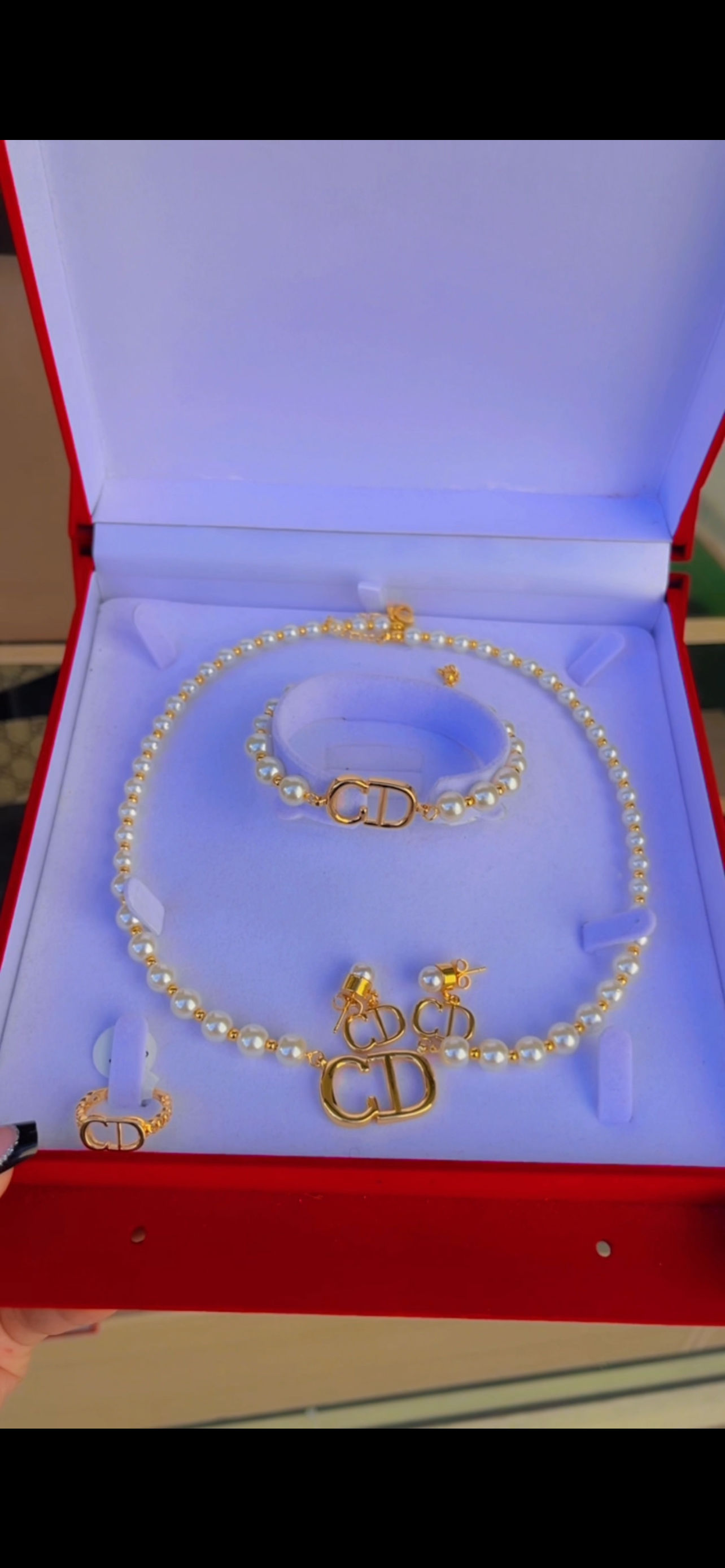 طقم لولو كرستيان ديور كامل