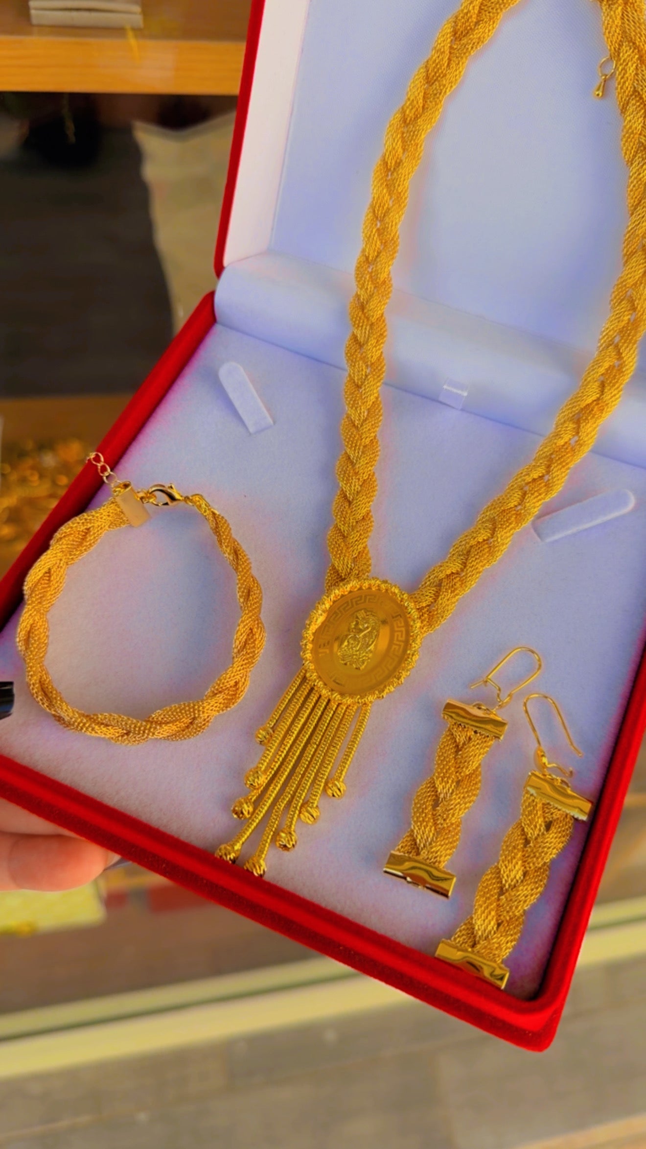 طقم جدله مع اونصا