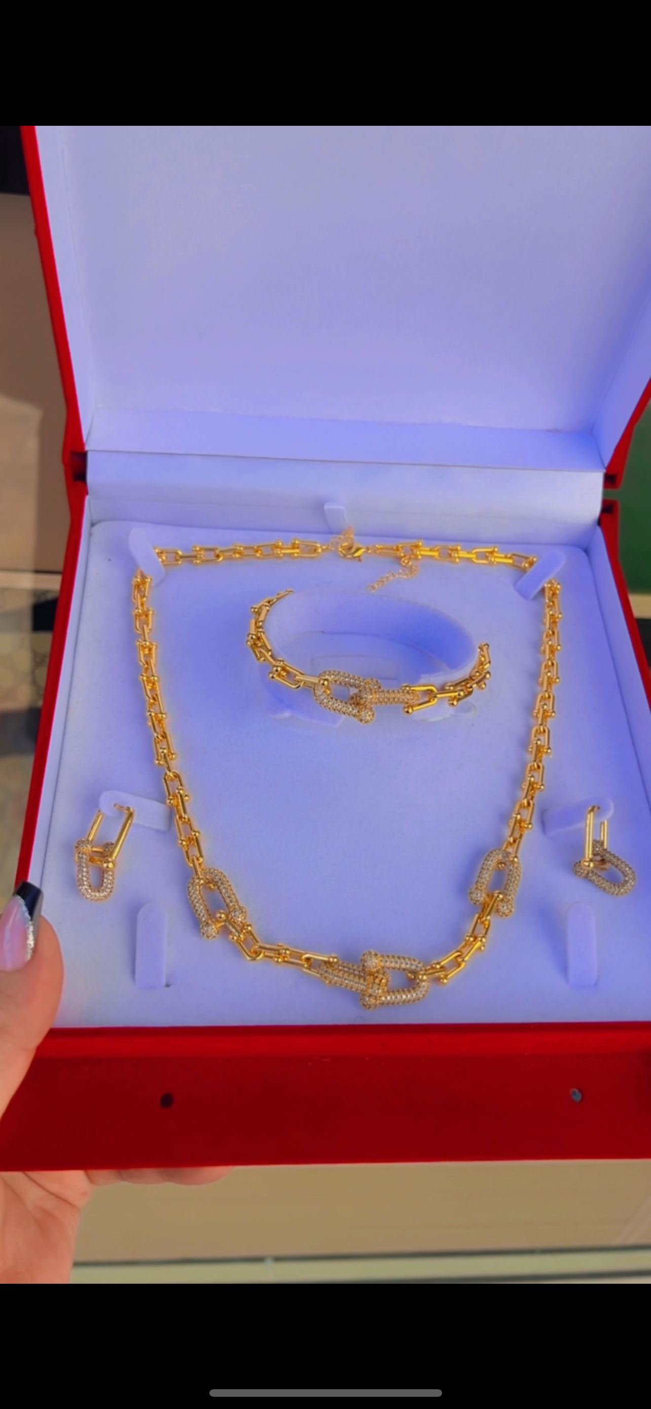 طقم تيفاني احجار اصفر 3 احجار