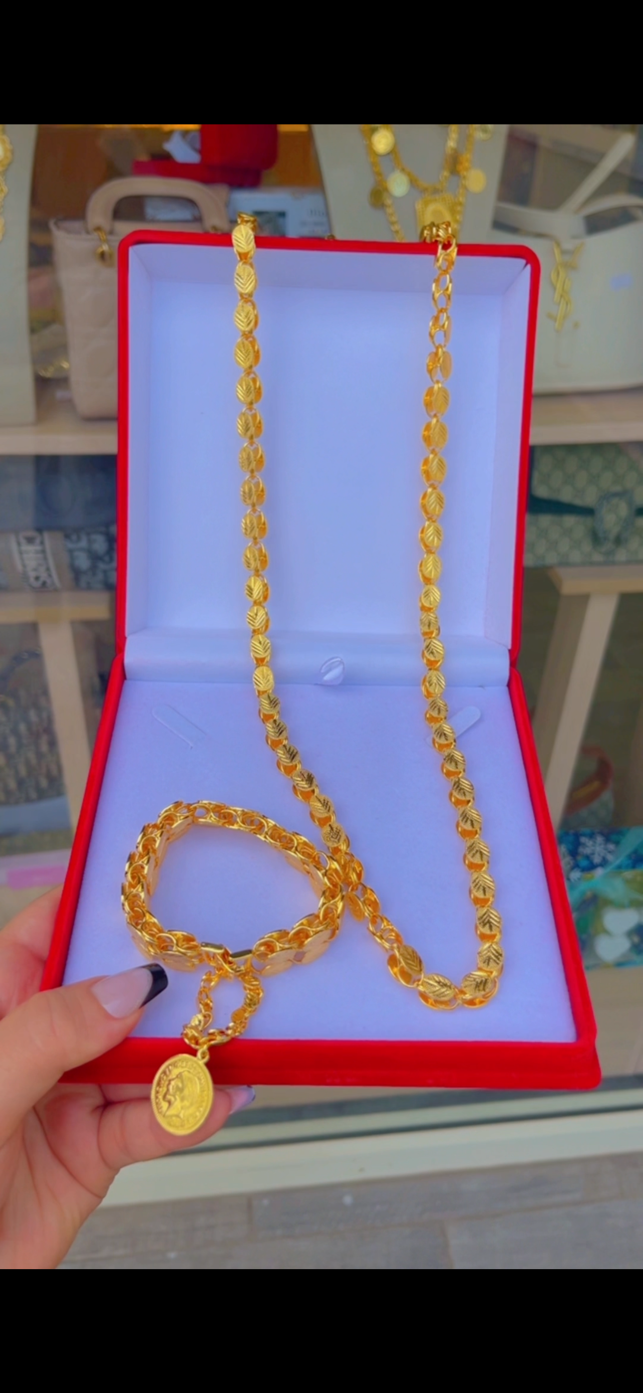 طقم حلبي مع ليره نازله