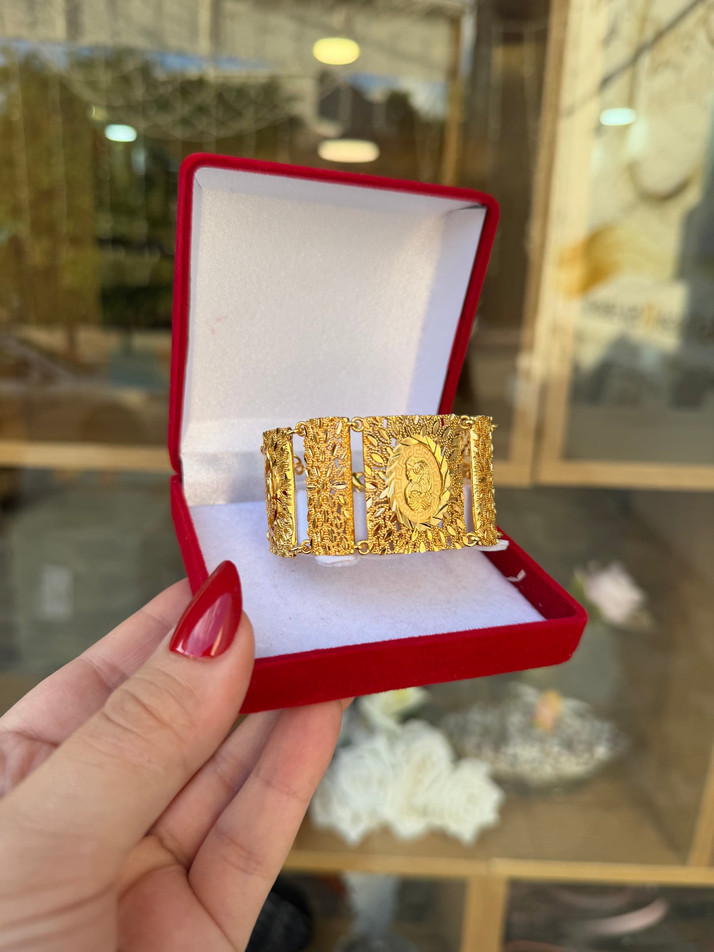 أسواره الدبابه باضافه أونصات