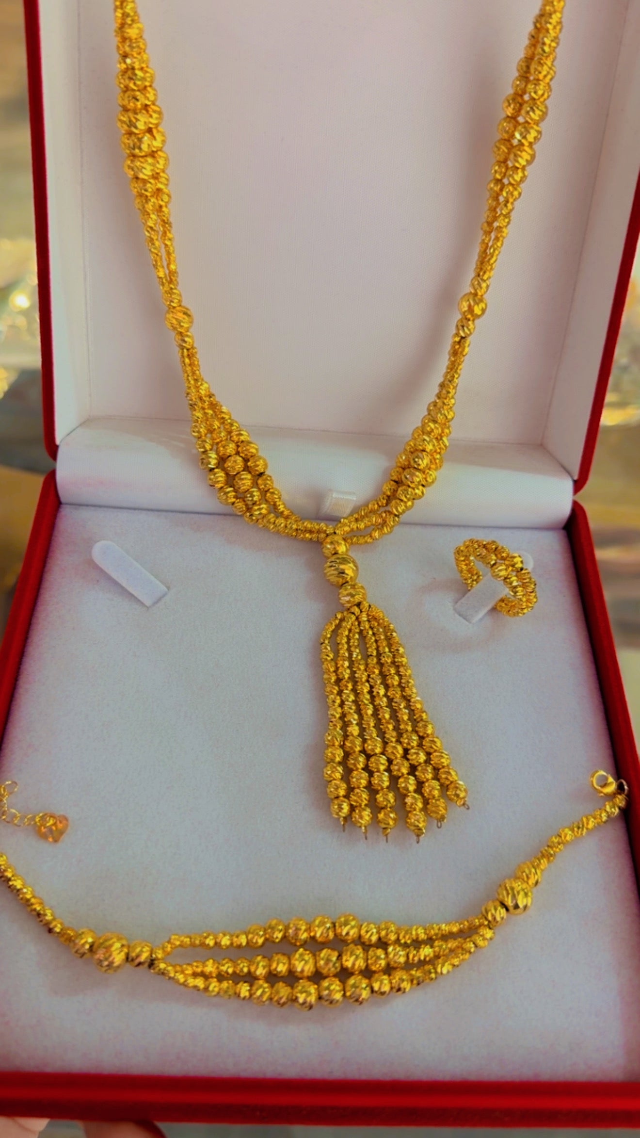 طقم لازوردي ذهبي شغل يدوي فخم