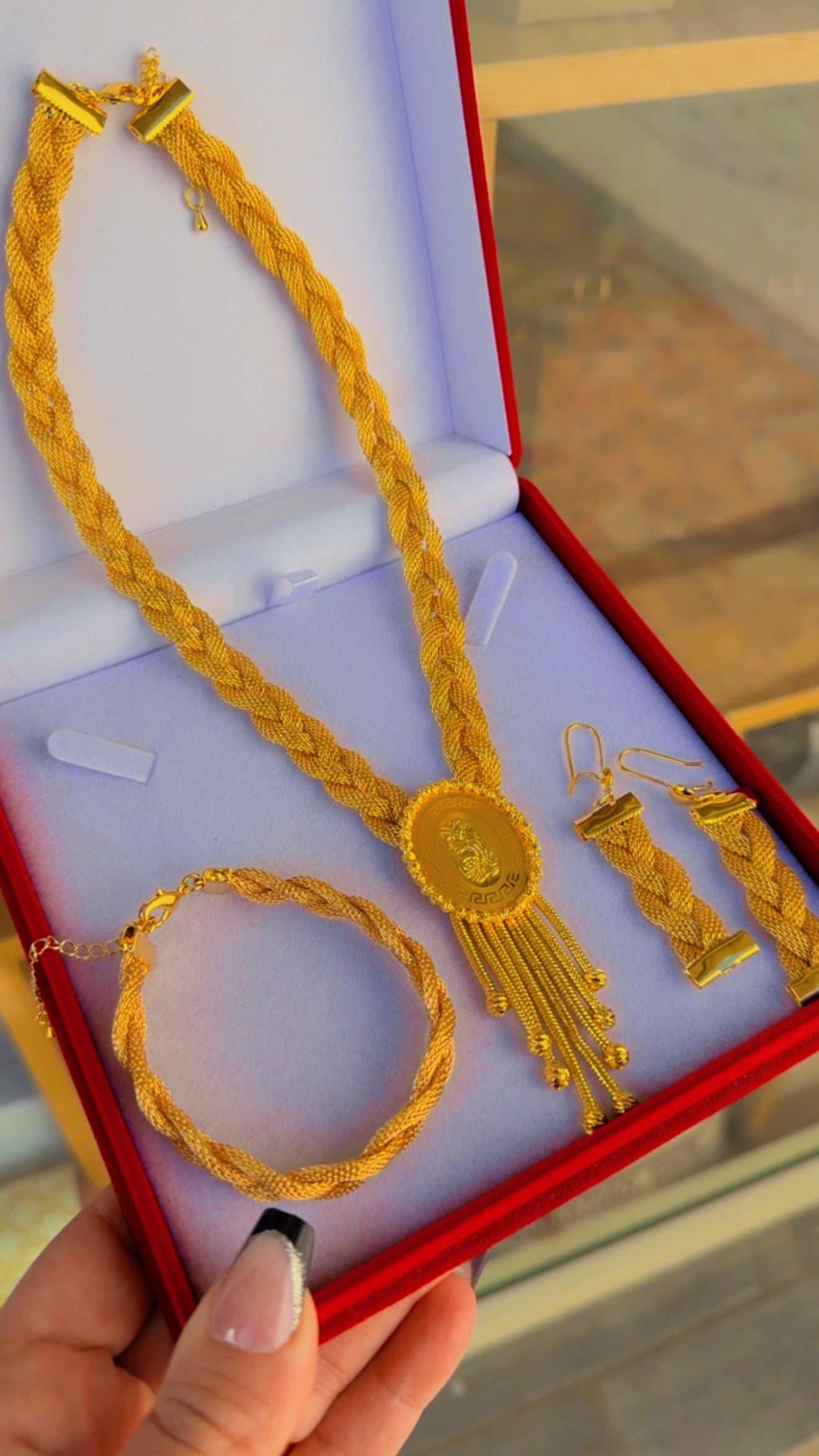 طقم جدله مع اونصا