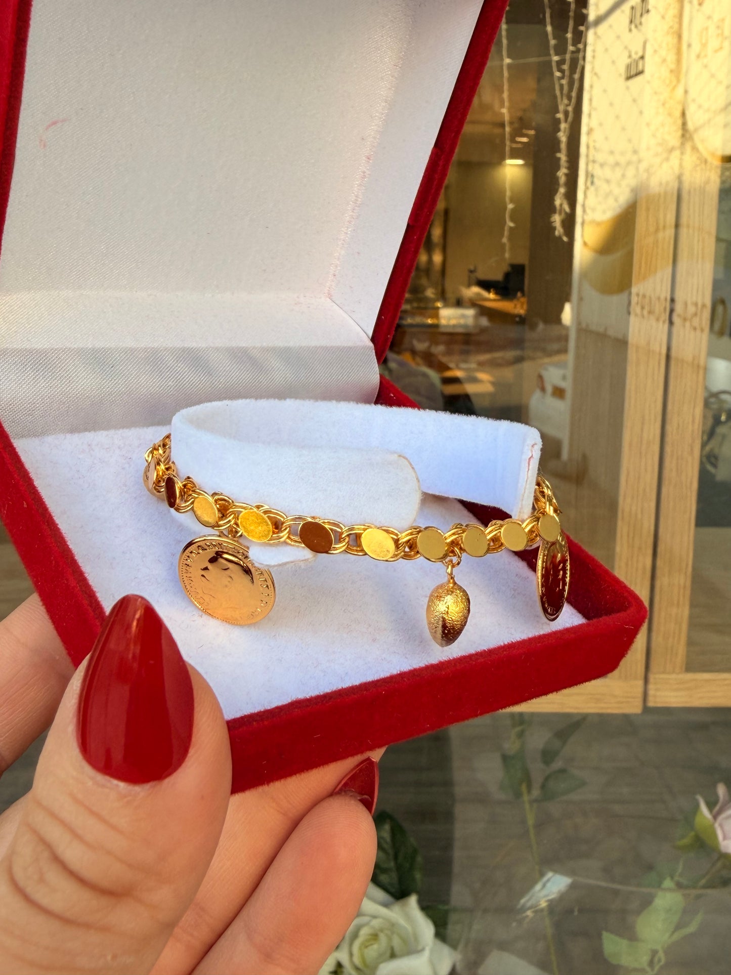 اسواره حلبي ليرات مع لوزات