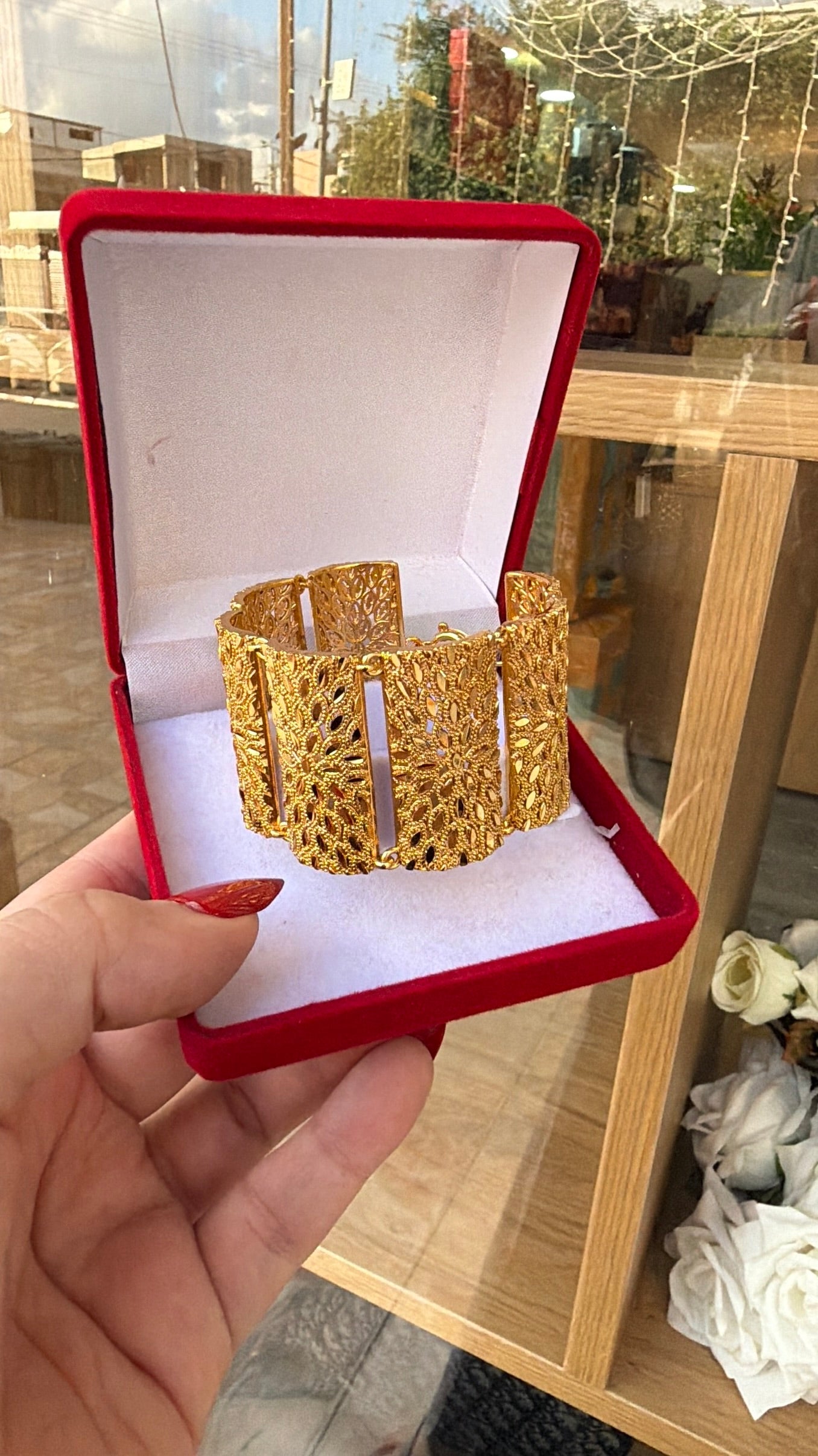 اسواره الدبابه بشكل اعرض