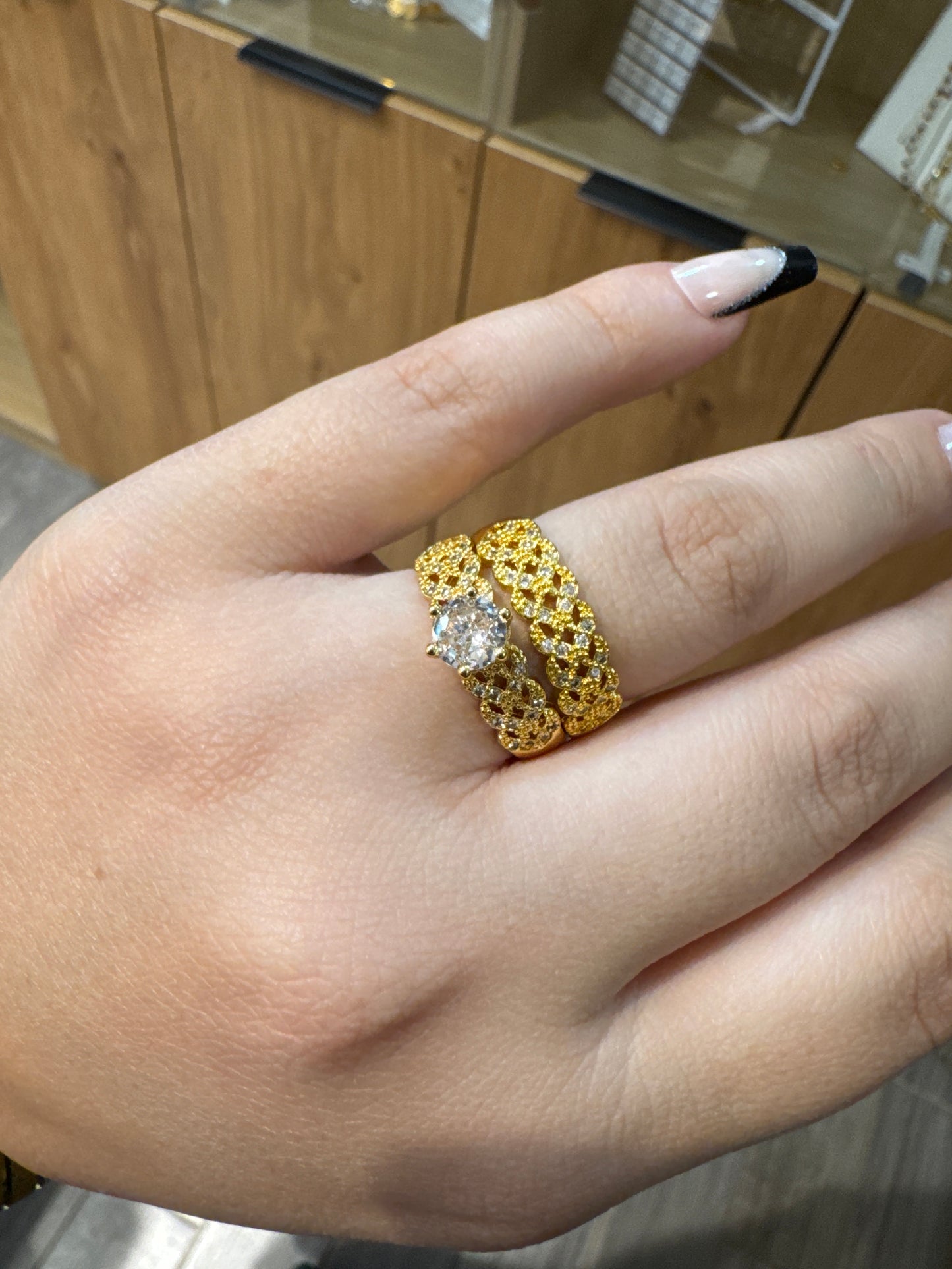 ذبله توينز زركون