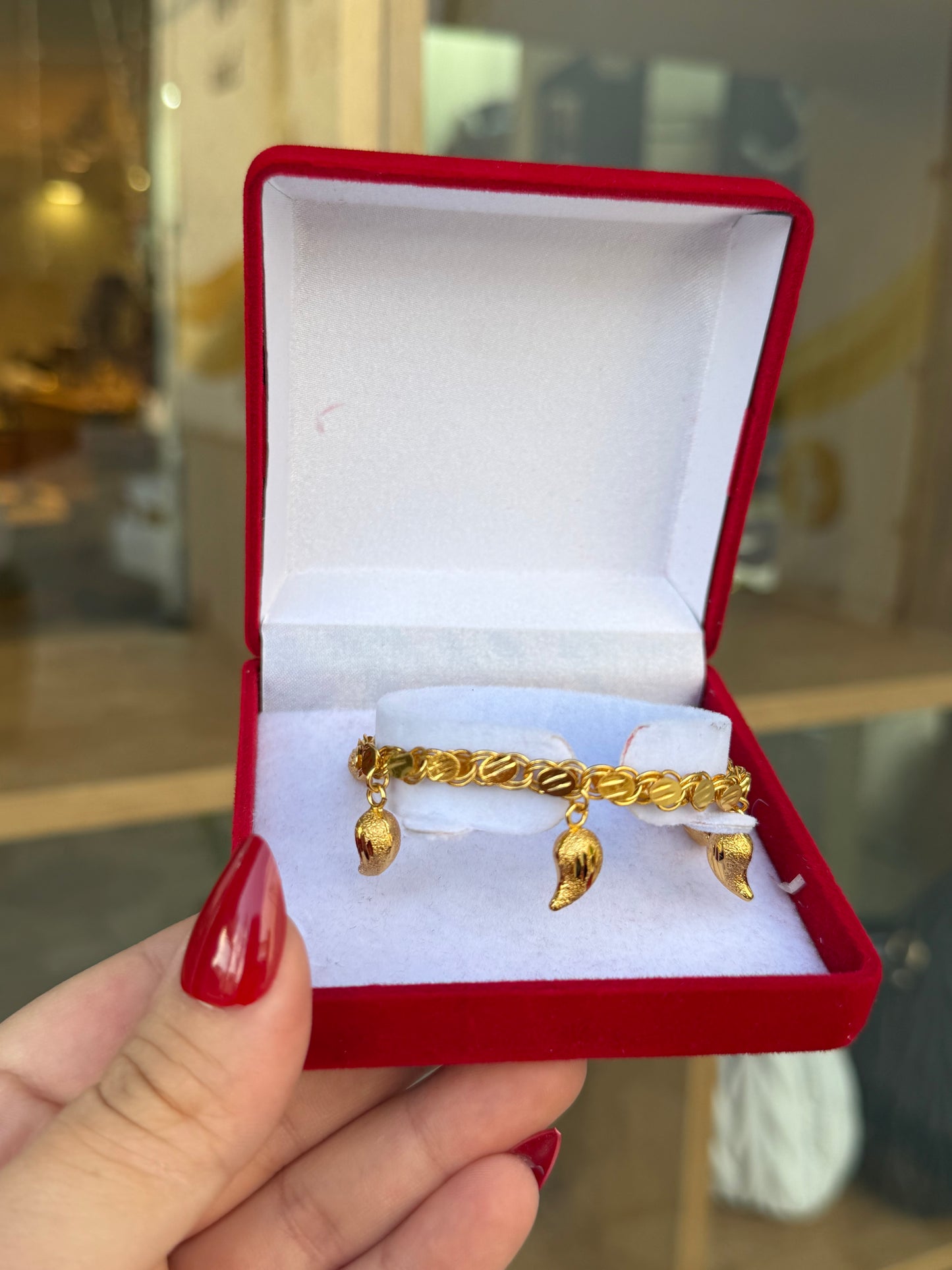 اسواره حلبي مع لوزات خفيفه