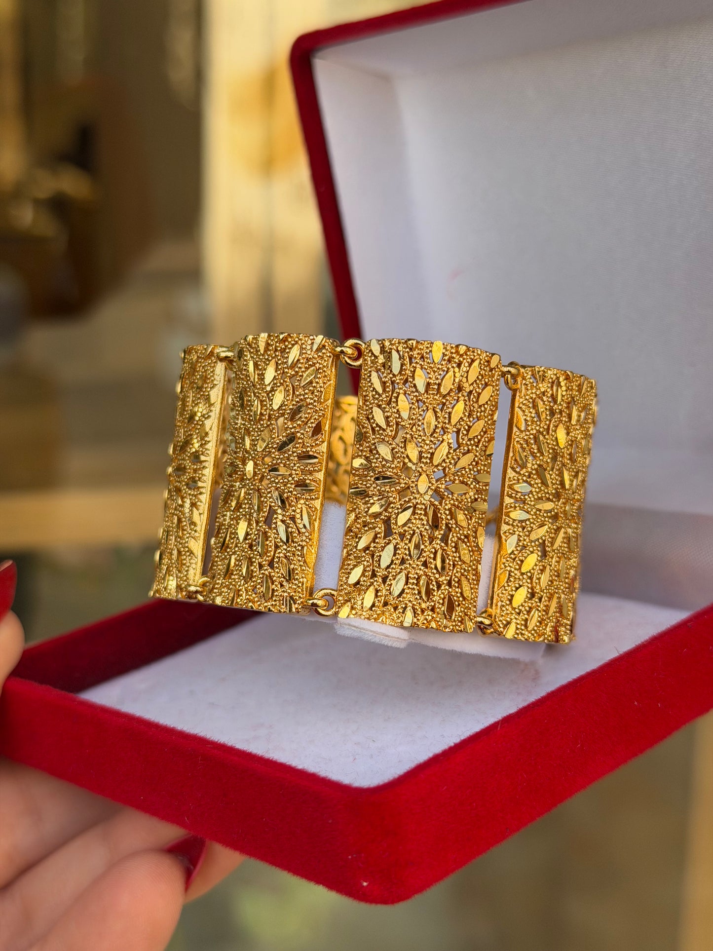 اسواره الدبابه بشكل اعرض