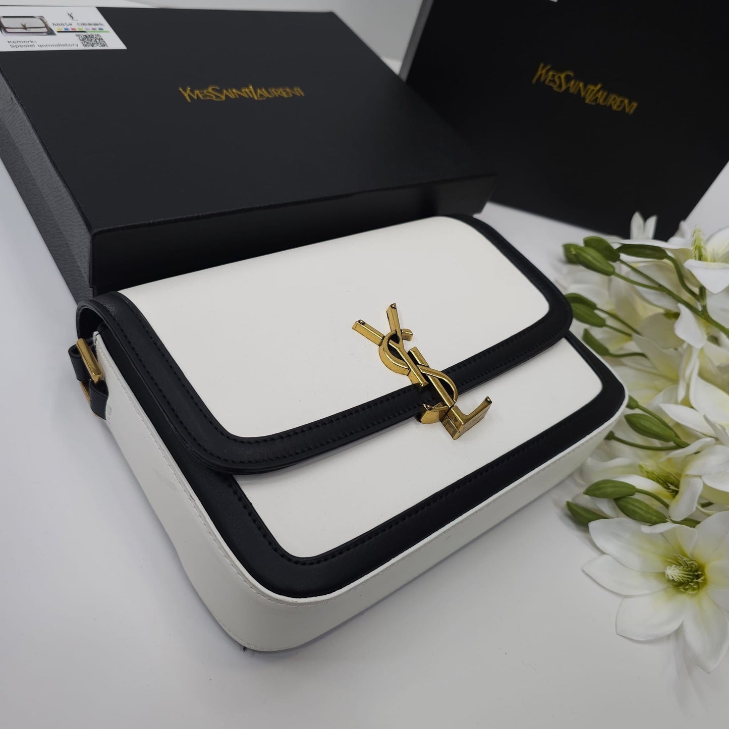 شنطه سان لورين اسود ابيض