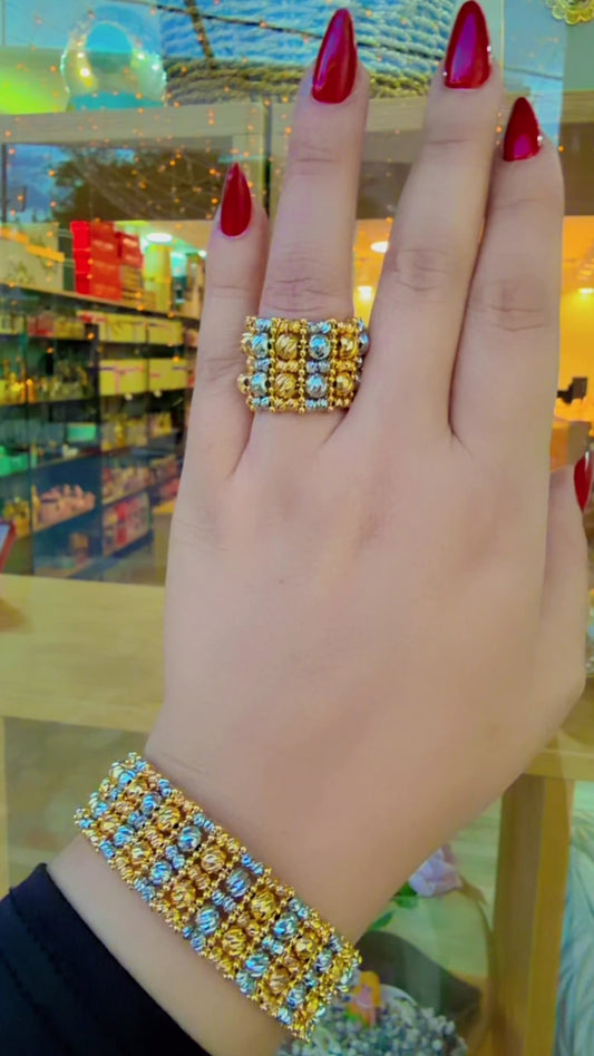 طقم طابات ملونه