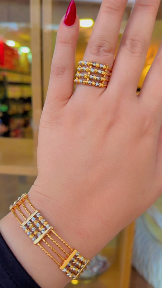 طقم لازوردي طابات ملونه